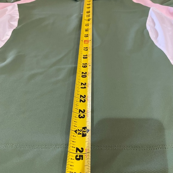 Nike Golf Shirt - Picture 9 of 10